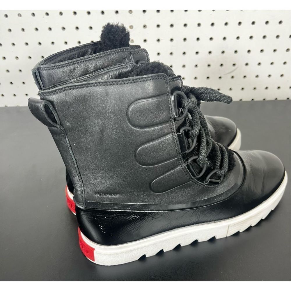 Sorel winter boots - Picture 1 of 9